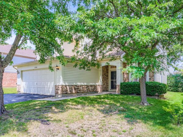 1208 Darnell Drive , Mundelein, IL 60060
