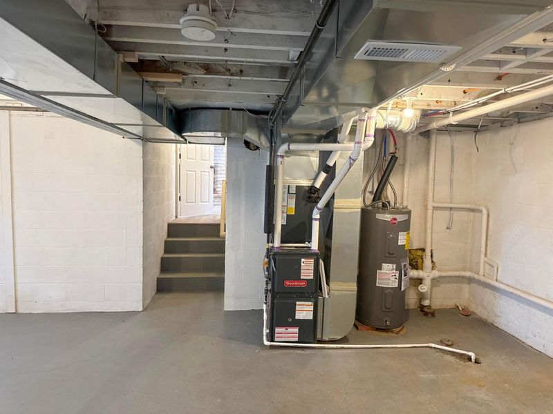 1767 Woodcrest Road, Columbus, OH 43232 Photo 25