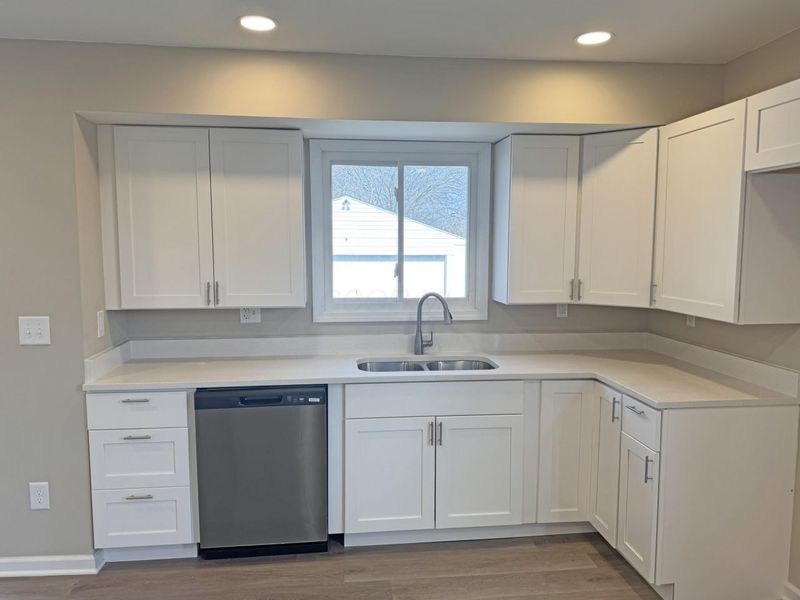 1767 Woodcrest Road, Columbus, OH 43232 Photo 8