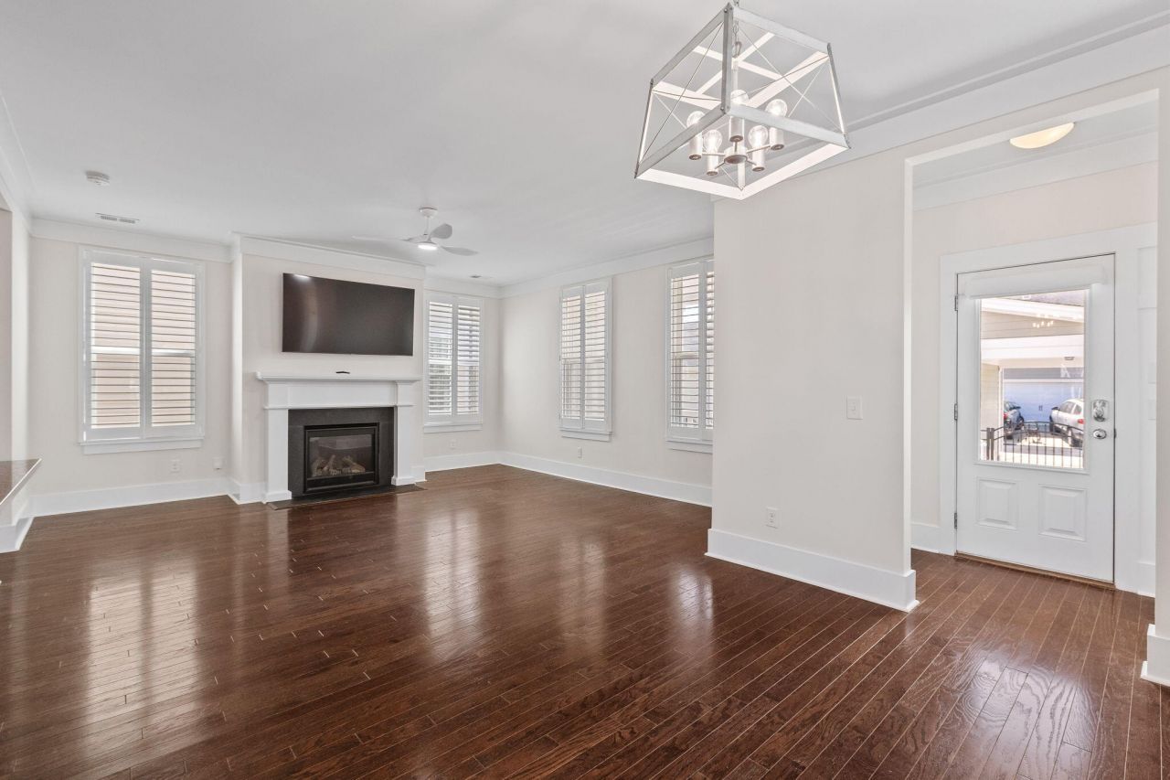 3529 Sewel Avenue Photo 15