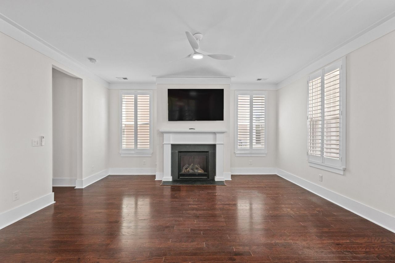 3529 Sewel Avenue Photo 16