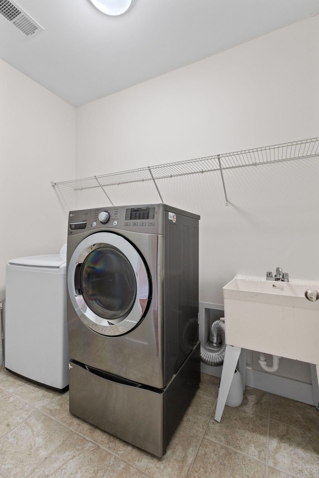 3529 Sewel Avenue Photo 20