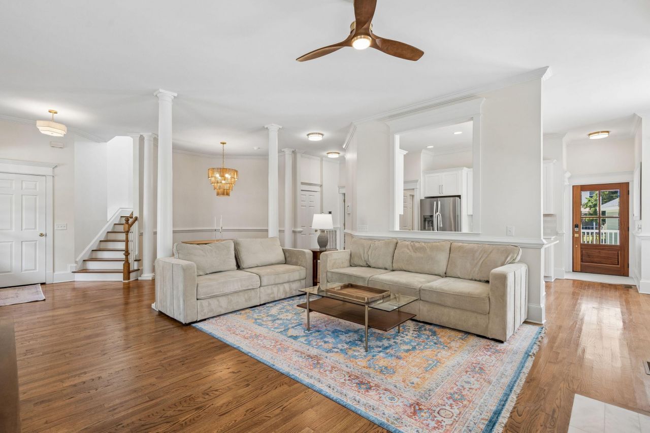 832 Tupelo Bay Drive Photo 9