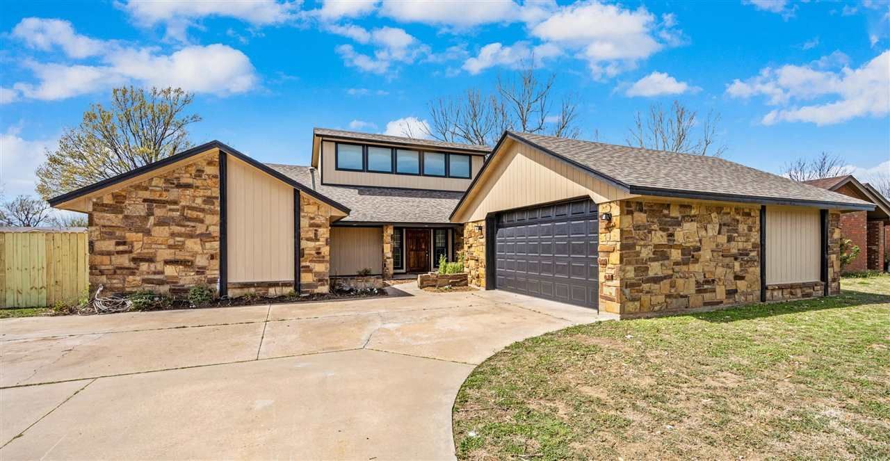 1102 NW 73rd St, Lawton, OK 73505 Main Photo