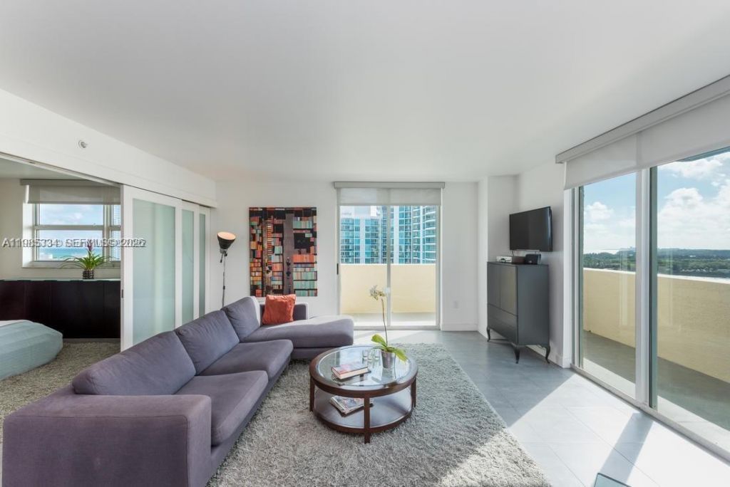 90 Alton Rd, Unit 1502, Miami Beach, FL 33139 Photo