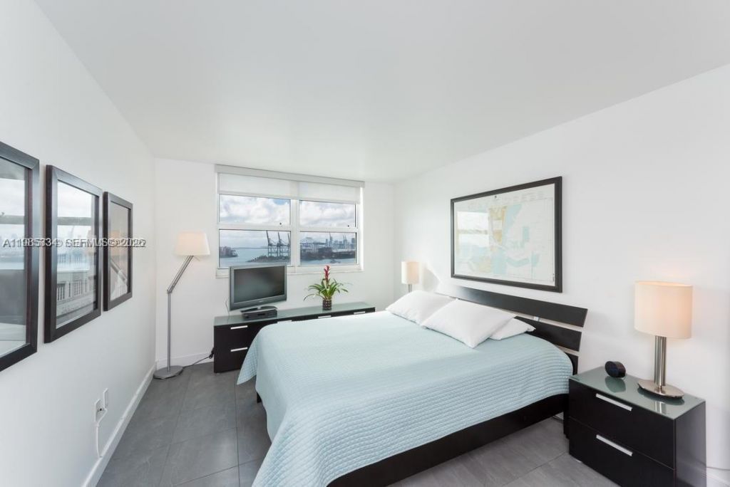 90 Alton Rd, Unit 1502, Miami Beach, FL 33139 Photo