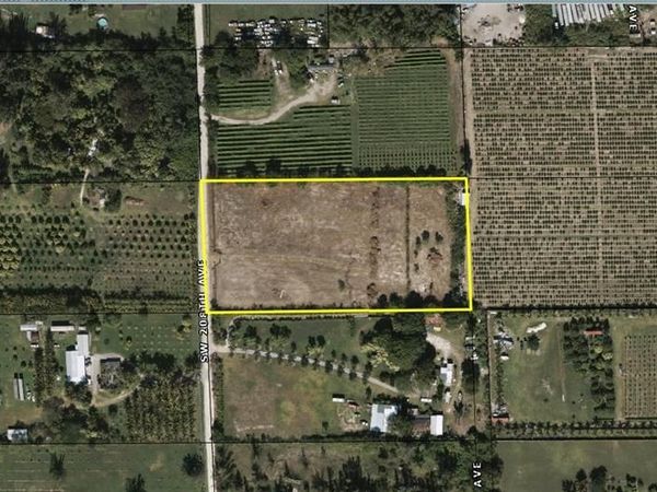 30-5821-000-0830 SW 208th AVE , MIAMI, FL 33196