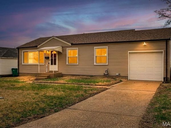 10505 Ewell Drive , St Louis, MO 63137