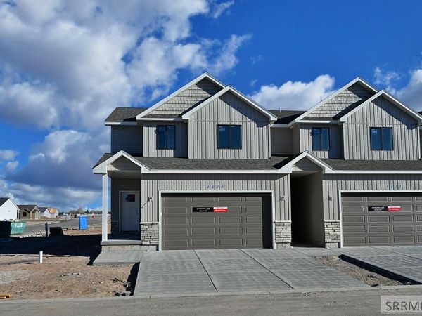 4813 Hazen Drive, AMMON, ID 83406