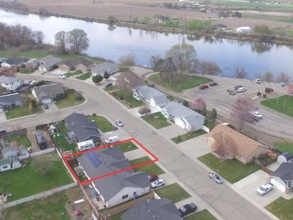 334 17th Ave North, Payette, ID 83661