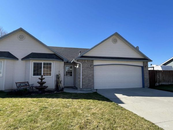 334 17th Ave North, Payette, ID 83661