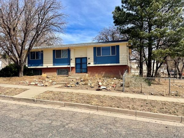 112 Main St, Walsenburg, CO 81089