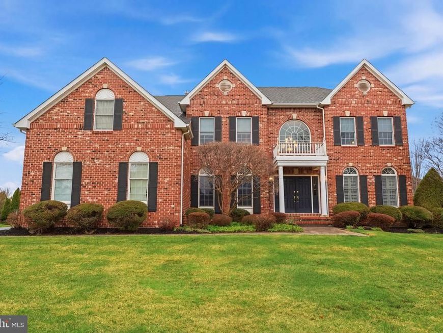 135 Livery Drive, Churchville, PA 18966 Main Photo