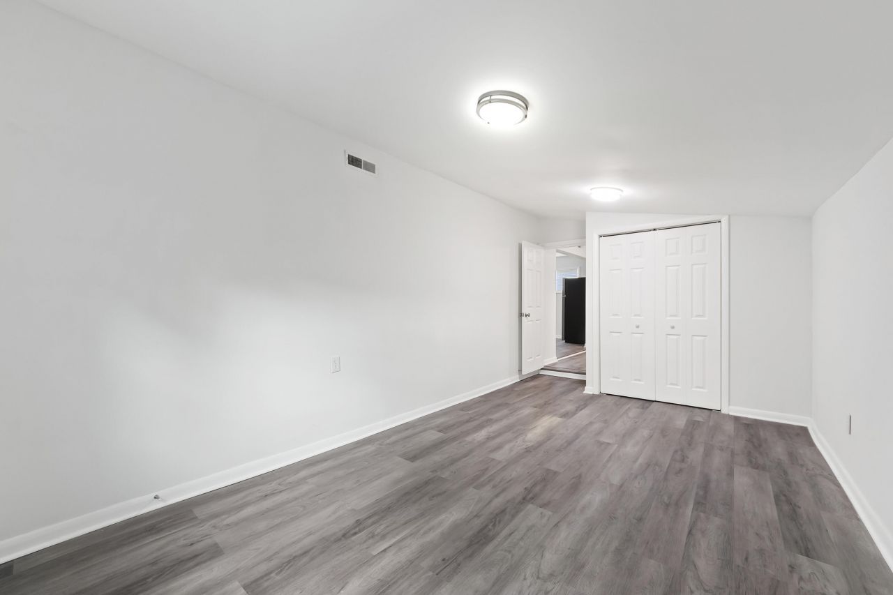 2710 Leola Street Photo 19