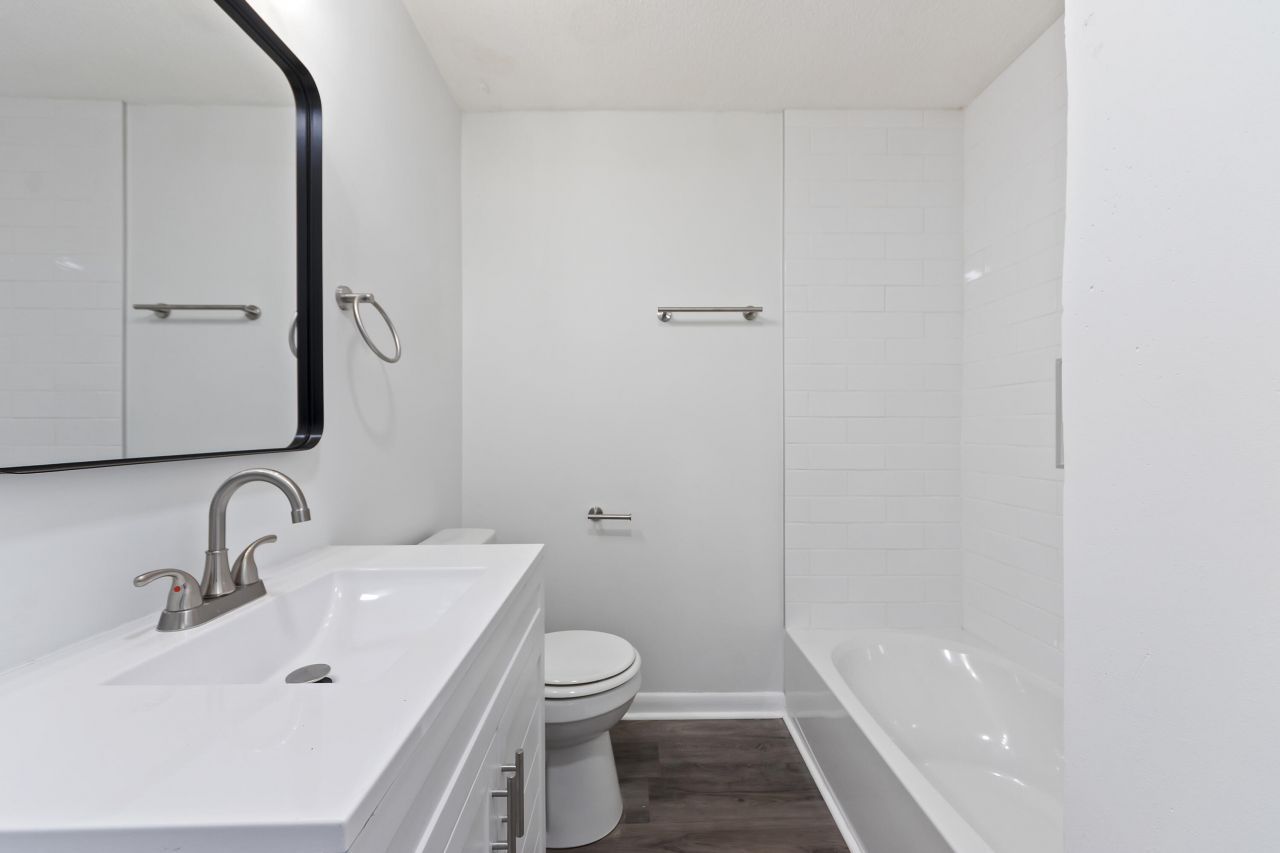 2710 Leola Street Photo 22