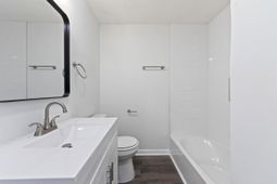 2710 Leola Street photo 4