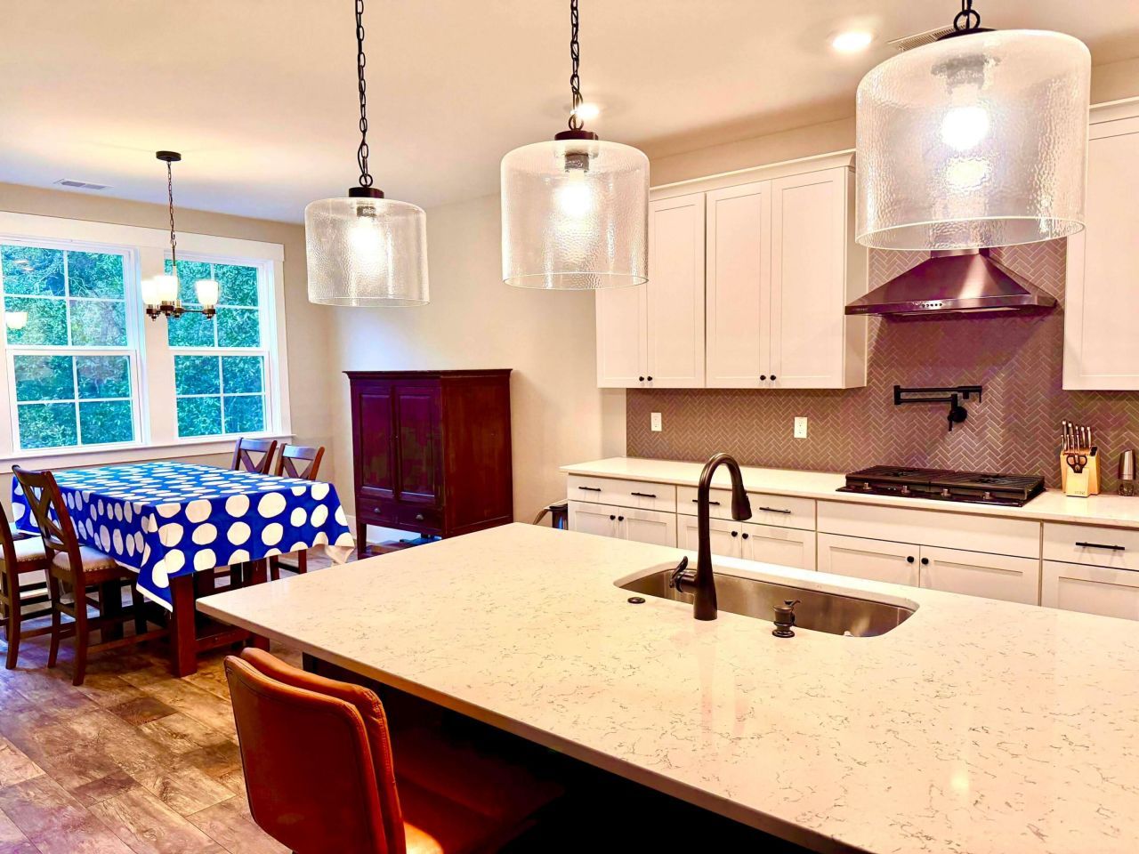 1578 Periwinkle Drive Photo 4