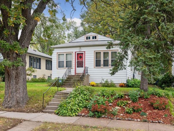 4219 19th Avenue S, Minneapolis, MN 55407