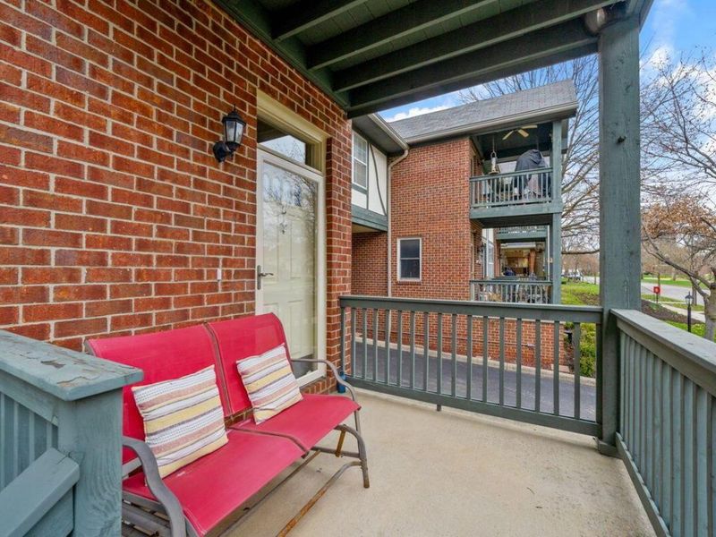 789 Northwest Boulevard, Unit G, Columbus, OH 43212 Photo 2