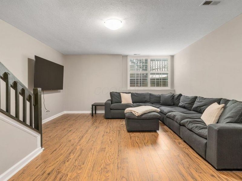 789 Northwest Boulevard, Unit G, Columbus, OH 43212 Photo 32