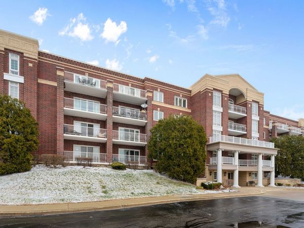 7091 W Touhy Avenue , Unit 505, Niles, IL 60714