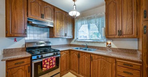 877 San Simeon Dr, Mountain View, CA 94043 Photo