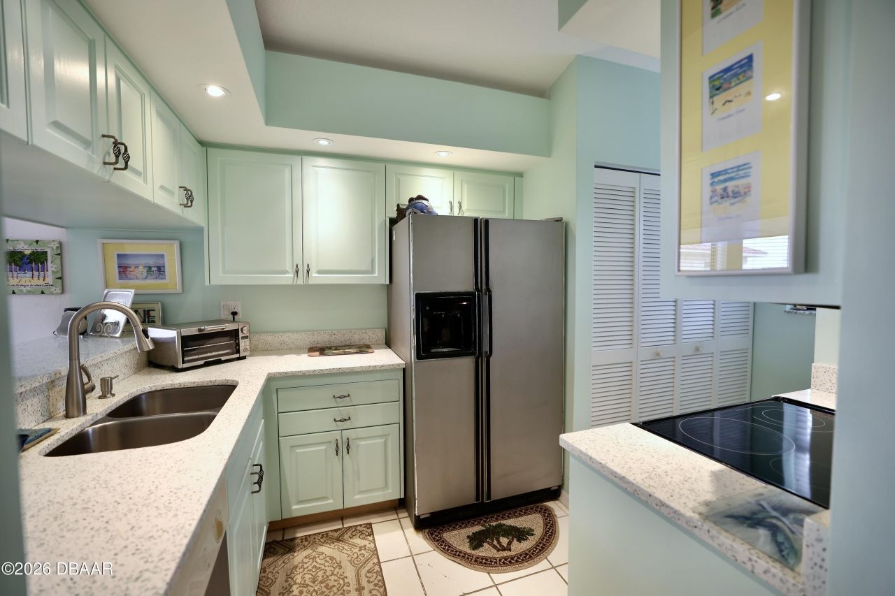 442 Bouchelle Drive, Unit 305, New Smyrna Beach, FL 32169 Photo