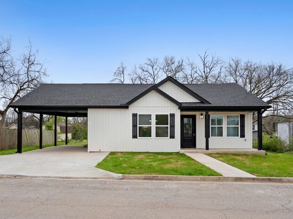 219 McClure St, Lewisburg, TN 37091