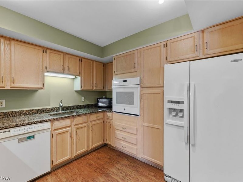 20100 Fairmount Boulevard, Unit 102, Shaker Heights, OH 44118 Photo 15