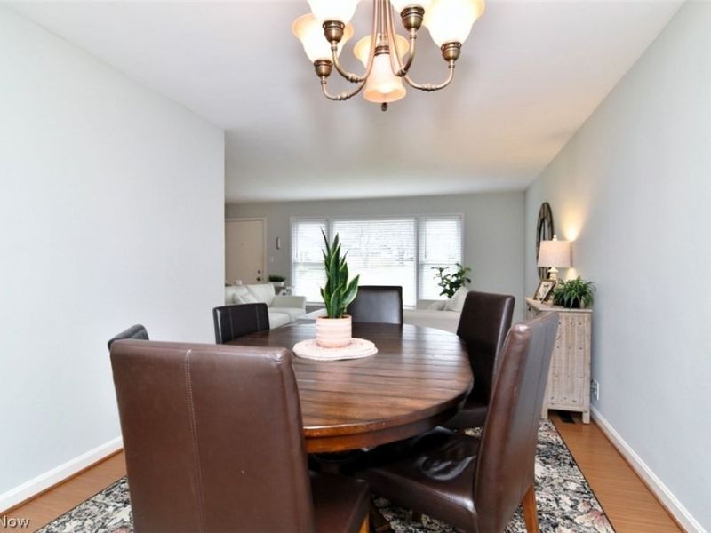 6419 Longridge Road, Mayfield Heights, OH 44124 Photo 10