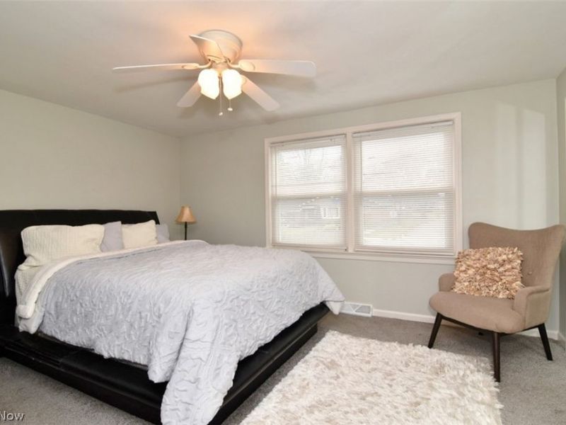 6419 Longridge Road, Mayfield Heights, OH 44124 Photo 17