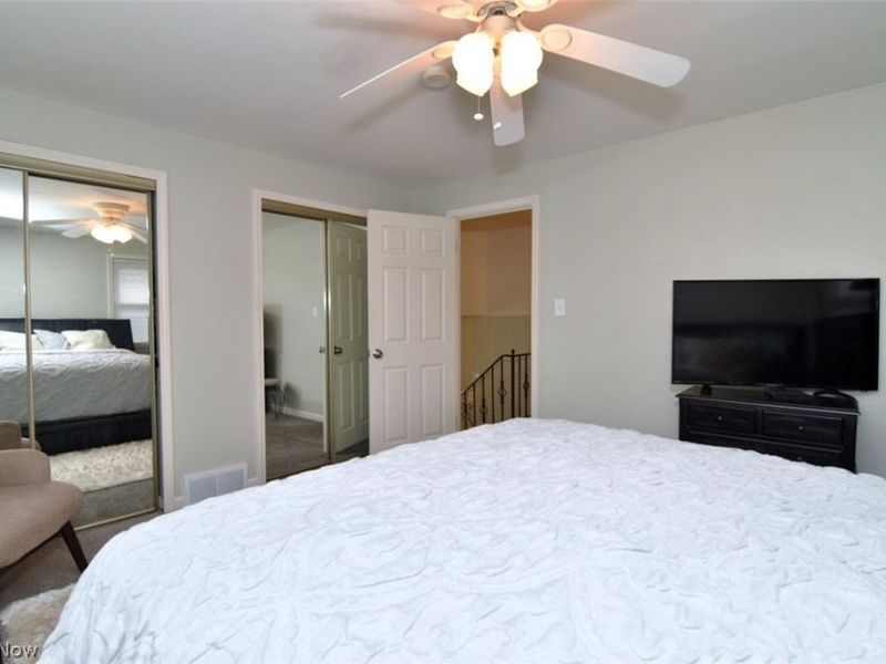 6419 Longridge Road, Mayfield Heights, OH 44124 Photo 18