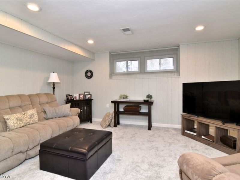 6419 Longridge Road, Mayfield Heights, OH 44124 Photo 26