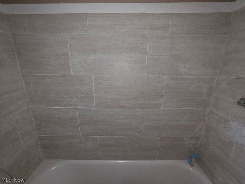 14013 Milverton Road , Cleveland, OH 44120 Photo 20