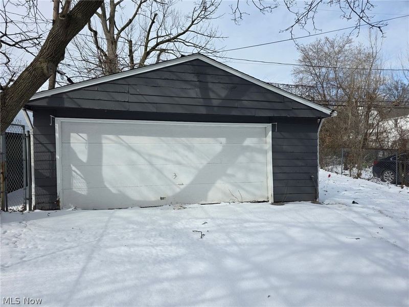 14013 Milverton Road, Cleveland, OH 44120 Photo 4
