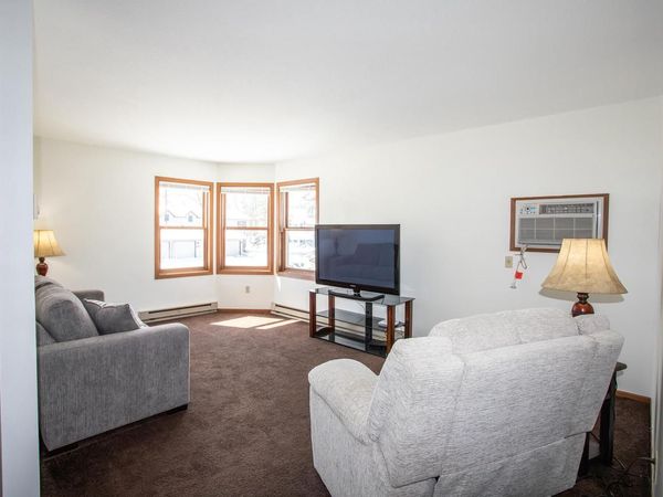 714 Woodview AVENUE, Unit 3, Sheboygan Falls, WI 53085