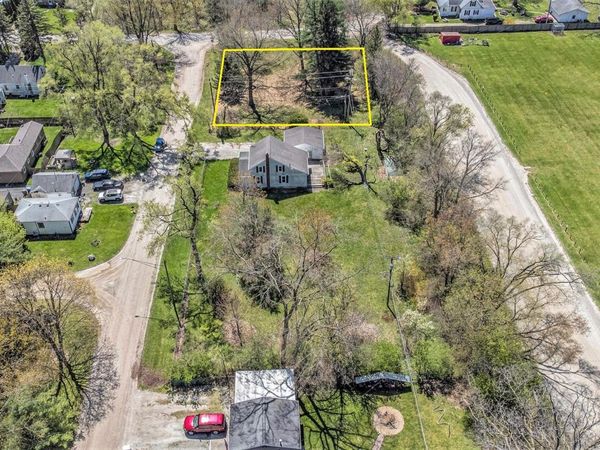 01 Hillcrest Drive, Whitmore Lake, MI 48189