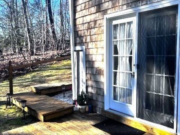 15 Indian Hill , Unit Lower leve, Newtown, CT 06482