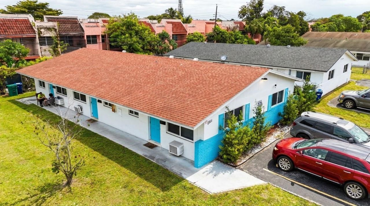 5701 NW 15th Street, Lauderhill, FL 33313 Photo