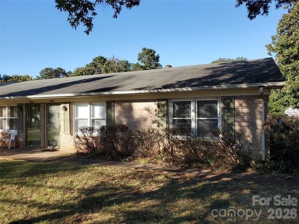 6100/6102 Pleasant Grove Road, Charlotte, NC 28216