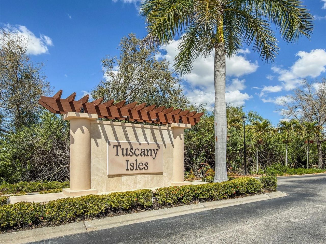 8797 Tuscany Isles Drive, Punta Gorda, FL 33950 Photo