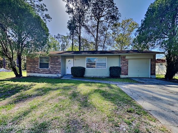 8349 PEMBROOK Court, Jacksonville, FL 32219