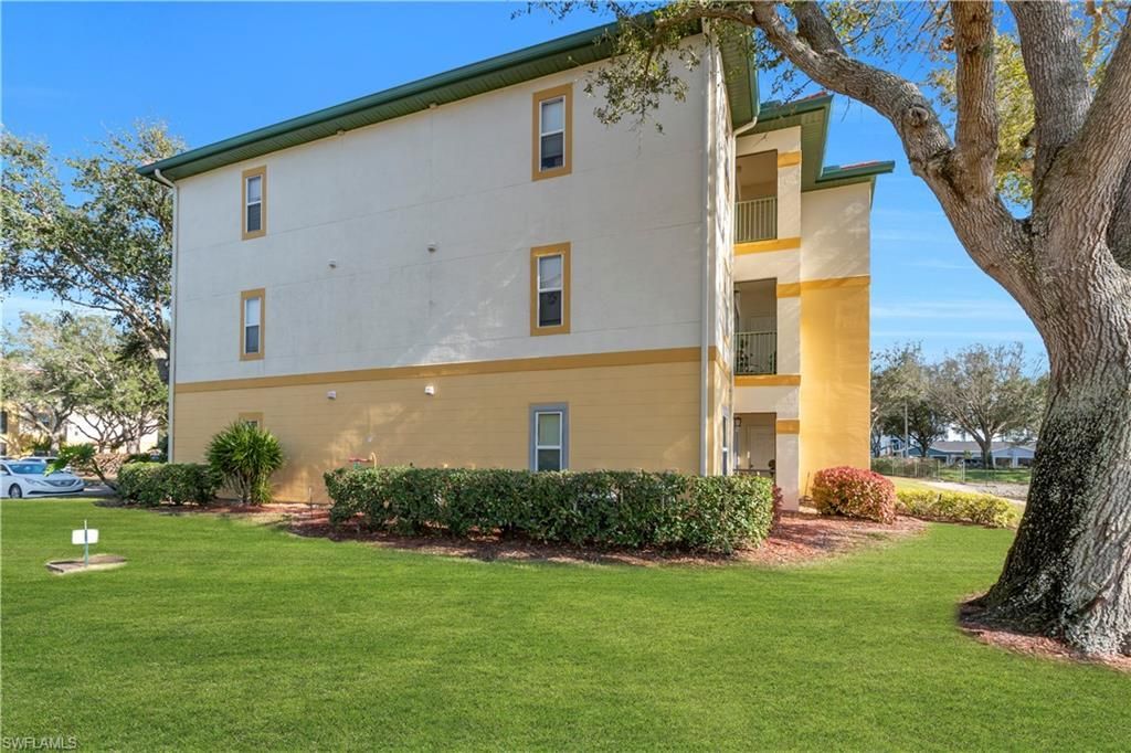 11550 Villa Grand, Unit 1315, Fort Myers, FL 33913 Photo