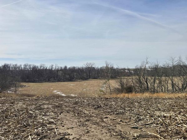 2460 N COUNTY ROAD 2500 E Road, La Harpe, IL 61450