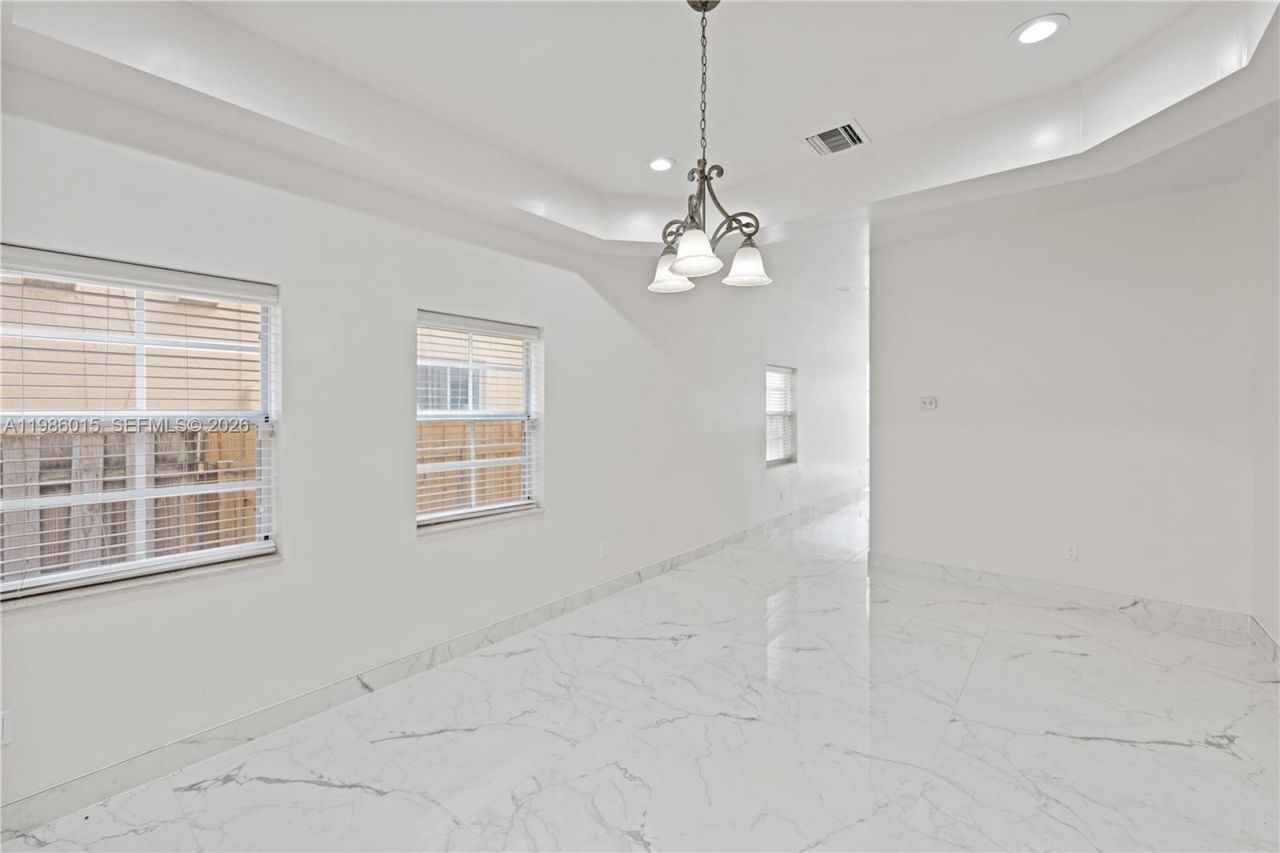 819 SW 7th Ave, Fort Lauderdale, FL 33315 Photo