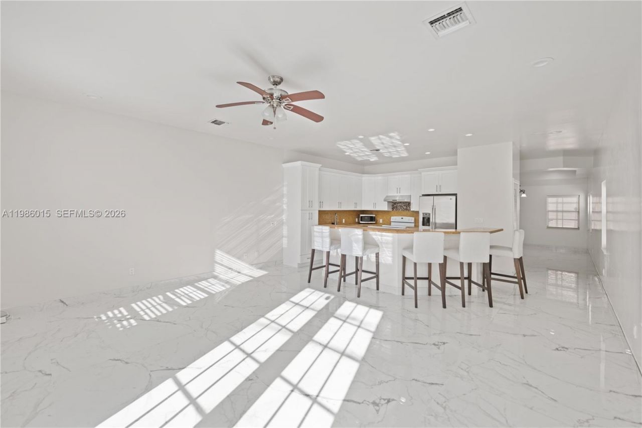 819 SW 7th Ave, Fort Lauderdale, FL 33315 Photo