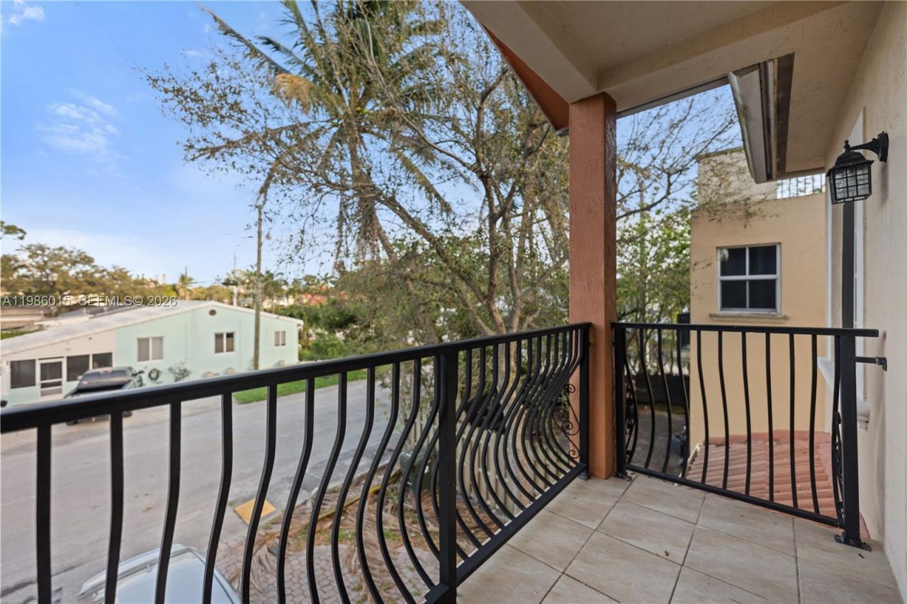 819 SW 7th Ave, Fort Lauderdale, FL 33315 Photo