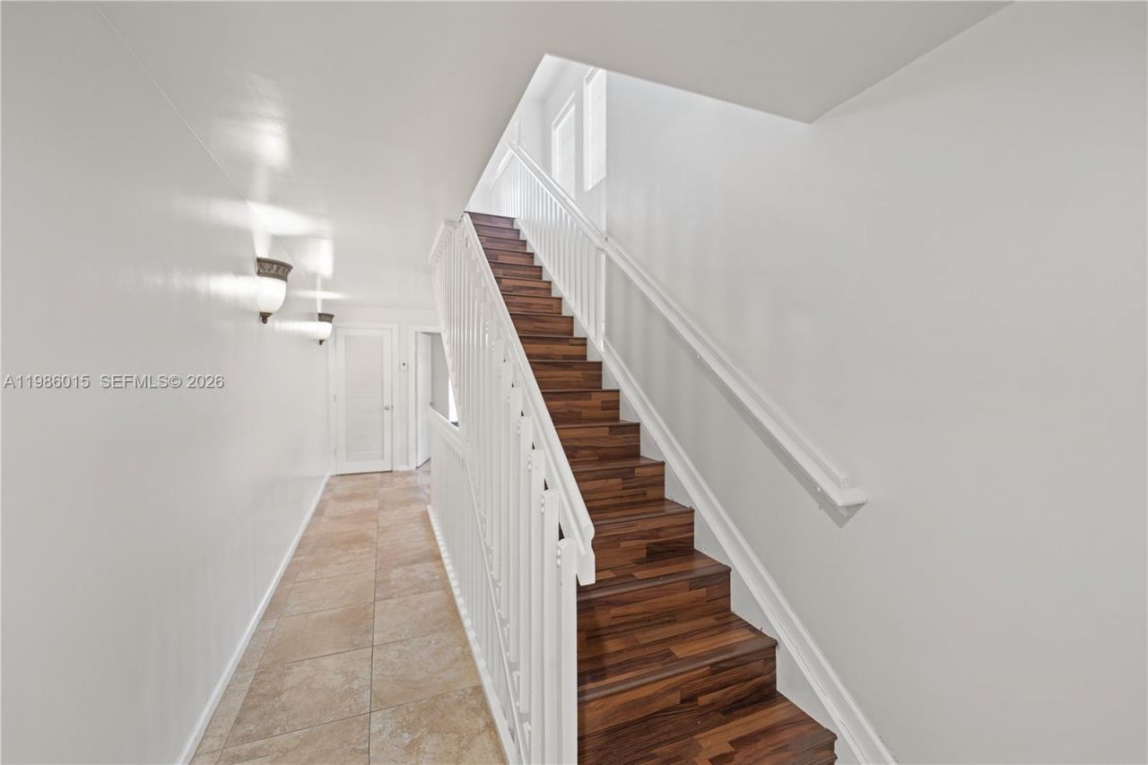 819 SW 7th Ave, Fort Lauderdale, FL 33315 Photo