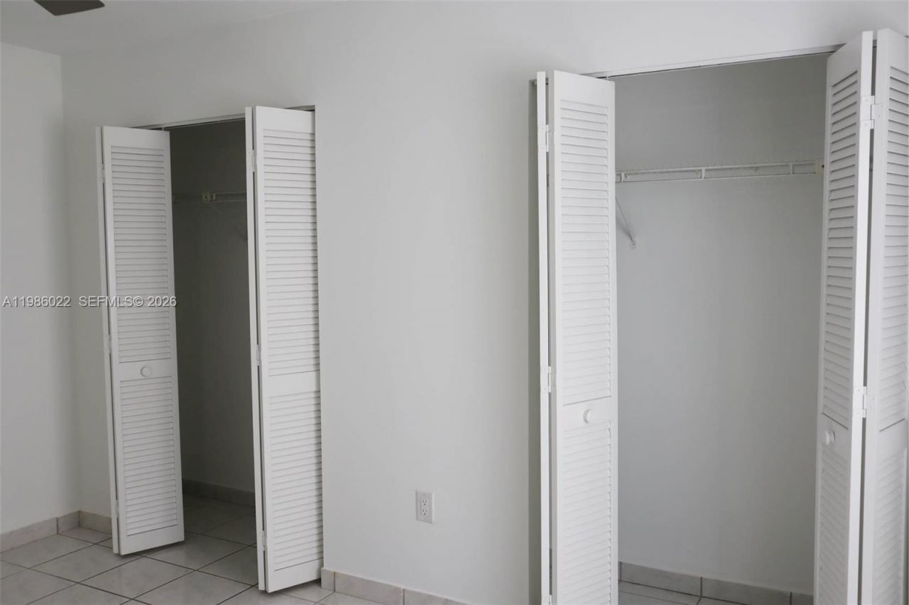 10101 W Okeechobee Rd, Unit 12101, Hialeah Gardens, FL 33016 Photo