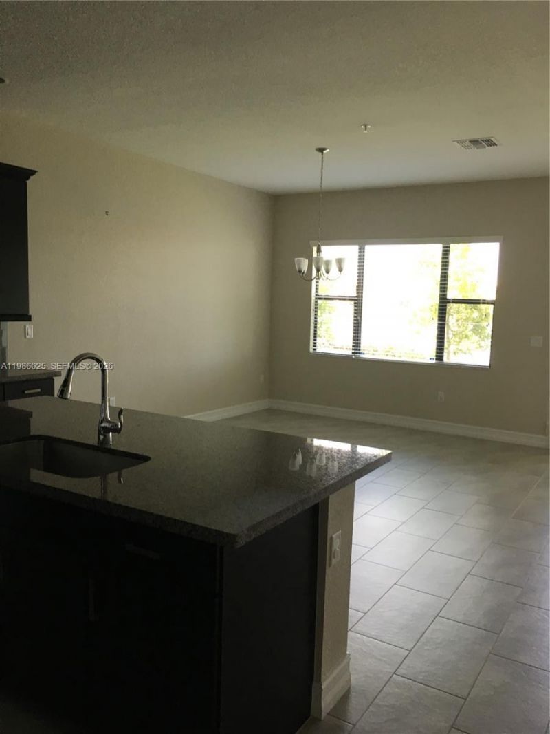 1501 SW 113th Ave, Unit 1501, Pembroke Pines, FL 33025 Photo